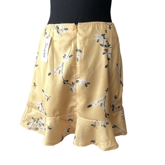 SIMPLEE Yellow Floral Mini Skirt Drawstrings Side Flirty Hemline Women’s L New - Picture 3 of 8